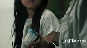 Bagaimana kalau monster dalam dirimu haus panas lesbian dengan Lulu Chu dan September Reign?