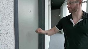 ฉันเปียกชุ่มตอนขึ้นควยเขา ขี่หนักในมิชชันนารีและด็อกกี้ สีดายทุกครั้ง!