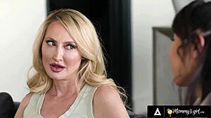 Мамочкина девочка! Извращенная милф Кендра жаждет стэпбэй Кимми в униформе