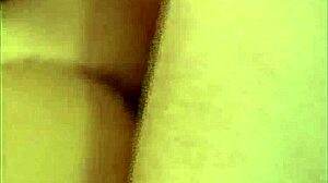 अरे सुंदरियों, सार्वजनिक में पुरुषों के लिए नंगी होकर स्ट्रिप करना पसंद है? एक्सहिबिशनिस्ट्स रूल!