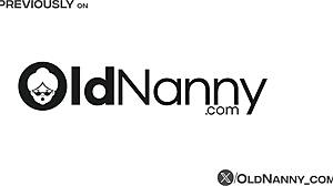 Mummo vetää ison kyrvän TV-korjaajan housuista imua varten