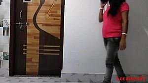 अकारी, तुम उस मशीन से क्या कर रही हो?