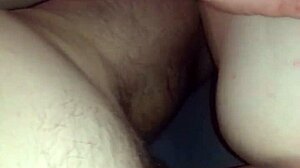 Hú, nézd ezt a valódi párt, ahogy csúszkálnak és nyújtózkodnak epikus akcióban!