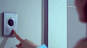 爱分享 2020 惊人 720p HD 带缅甸字幕