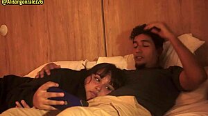 Kunne ikke modstå trangen til at kneppe min stedsøster efter hun sad på mit skød. Fantasiahardcoresex med Alisongonzalez26.