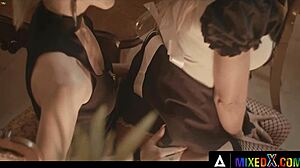 Mixedx - Zazie Skymm izbere Shalino Devine za vročo lezbično akcijo