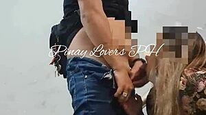 คู่รักวัยรุ่นเย็ดแรงในทางออกฉุกเฉินห้าง