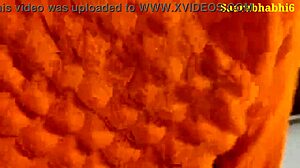 हेय, भारतीय स्टेपडॉटर स्टेपडैड को गंदी सेक्स के लिए क्यों लुभाती है?