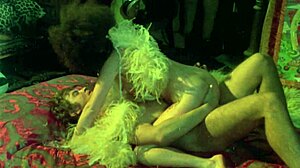 Чувак, мне нравятся эти трейлеры взрослых фильмов 70-х в HD, том 3!