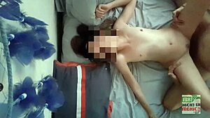 Pelajar Pertukaran Sophie Petite Mohon Sekarang Juga