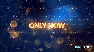 Japán csajok villantják a forró rövid szoknyáikat összeállításban