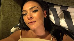 Marley Brinx สุดเซ็กซี่โชว์ตัว ครีมตอนหีโดนลูบ POV