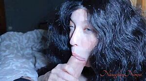 我震惊了！梦游蓝眼睛继母给我口交并到处喷水！