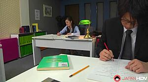 일본 선생 마리아 오노, 학생 자지 빨고 싶어? 무수정