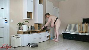 Obrovské odskakujúce prírodné cicí na tej tučnej babe, nemôžem prestať zívať! 😍