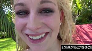 Hei, se unge 18+ Stacie Jaxxx nyte utendørs knepping med meg!