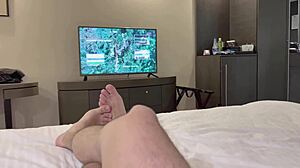 MILF Lapar Tak Dikenali Hisap dan Kongkek Keras di Hotel, Telan Air Mani!