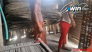 Village Wife Official Localsex31 Video mein Outdoor Sex ka maza leti hai