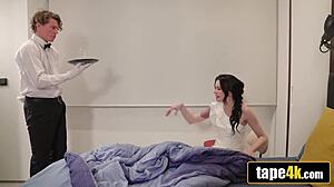 纹身新娘婚礼前张开腿出轨