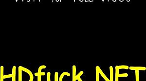 chica lasciva chupa polla vieja duro