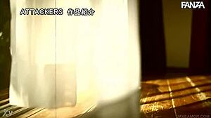 继子折磨寡妇杰西卡·基扎基