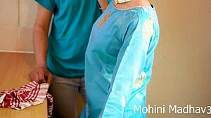 Indisk Smekmånad Hård Knull På Shimla Hotell